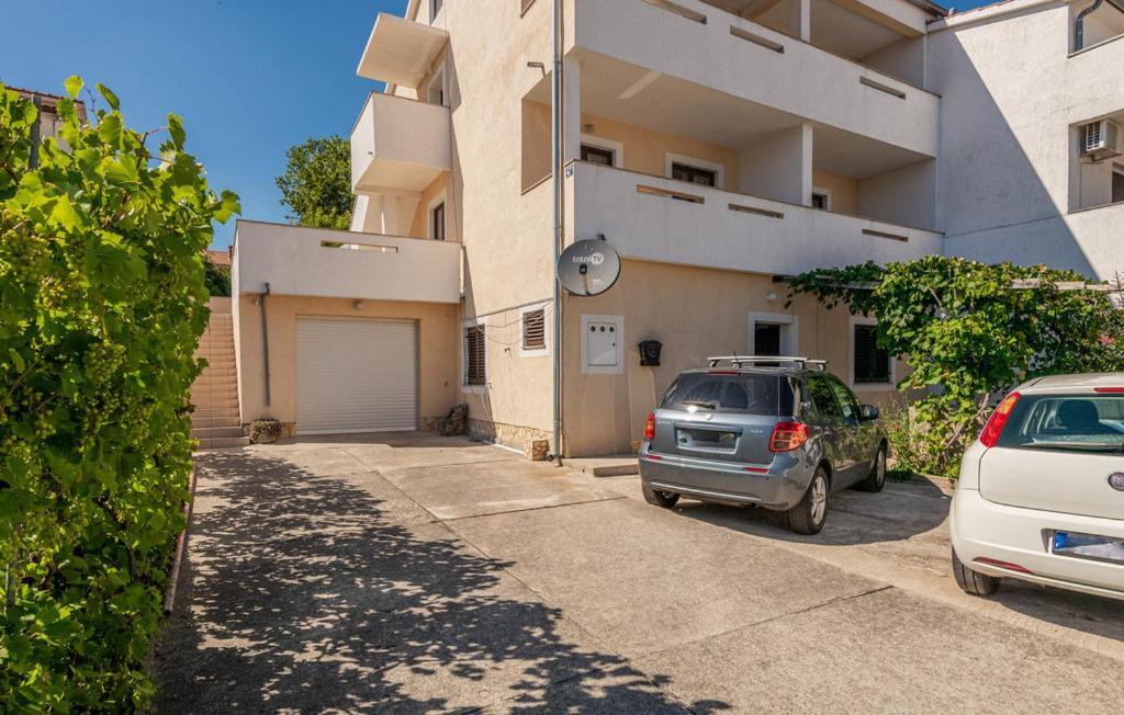Apartmani Mile Krk Town Eksteriør billede