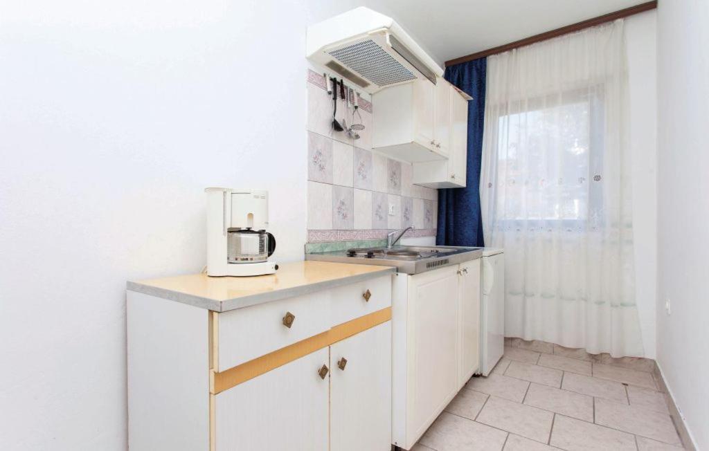Apartmani Mile Krk Town Eksteriør billede